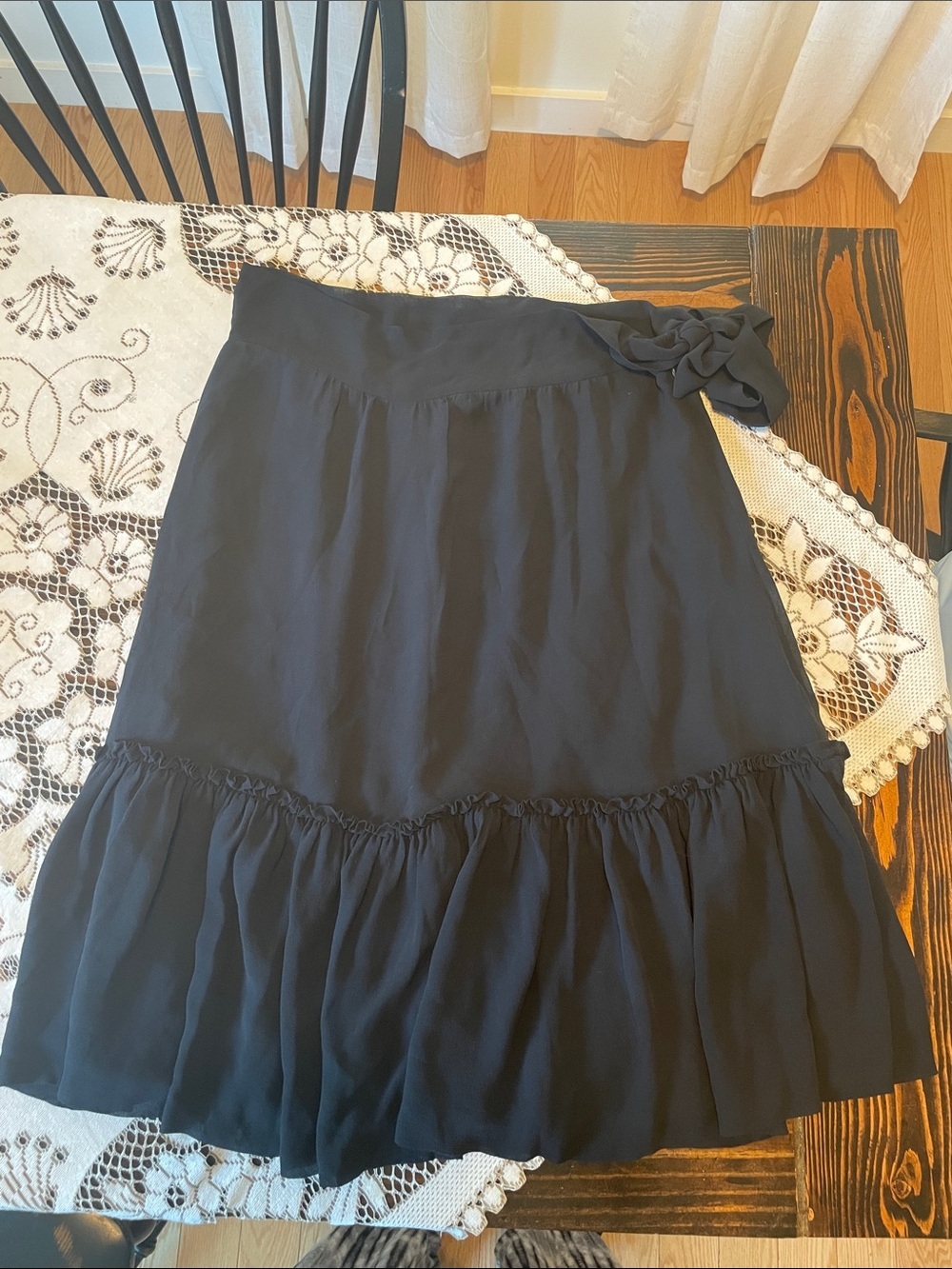 BCBGMaxAzria Black Ruffle-Hem A-Line Skirt with Side Bow